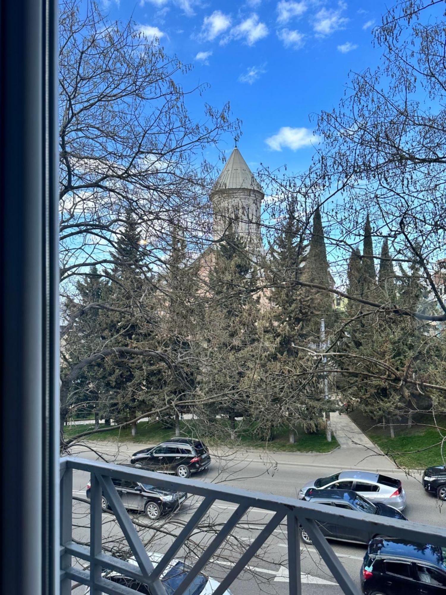Hotel Lile Tbiliszi Kültér fotó